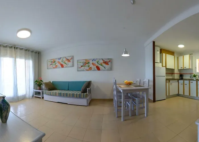 瓜尔达马尔海滩公寓 公寓